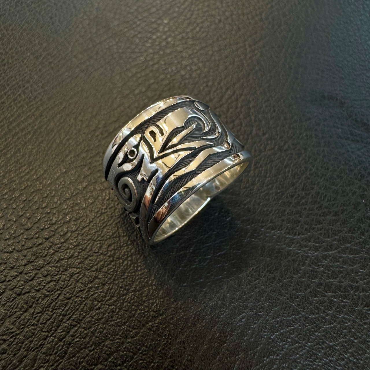 ルーベンスフキー(Ruben Saufkie) イーグルリング 24号 - 1