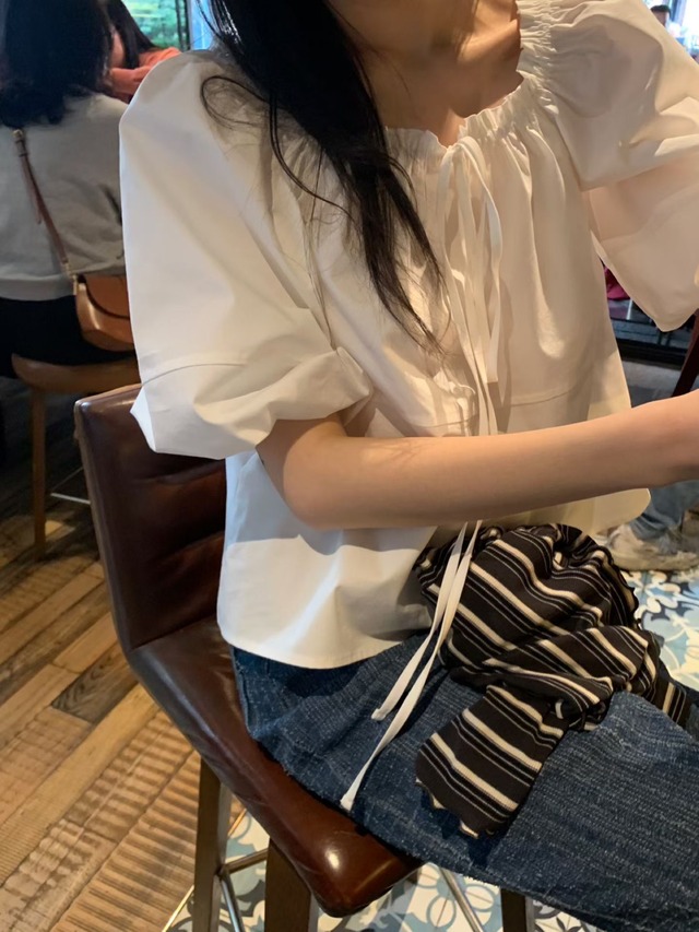 (予約) poster / Sand off blouse 2color