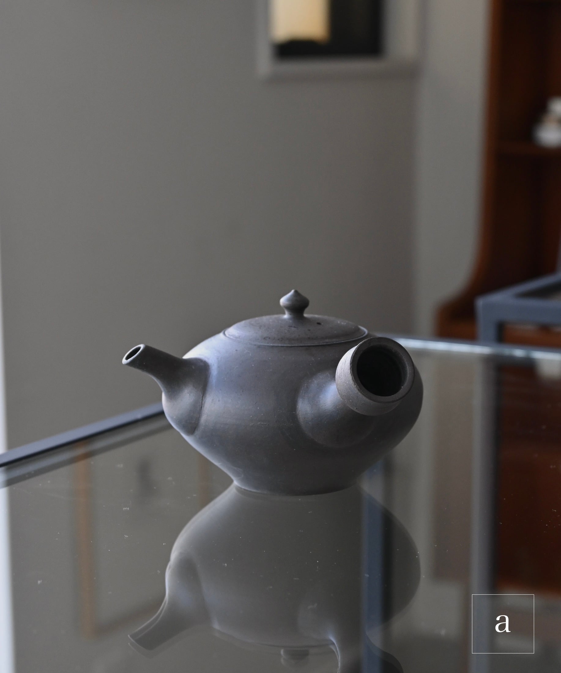 横手急須 / 加藤 財 | galerie kaigetsu -灰月-