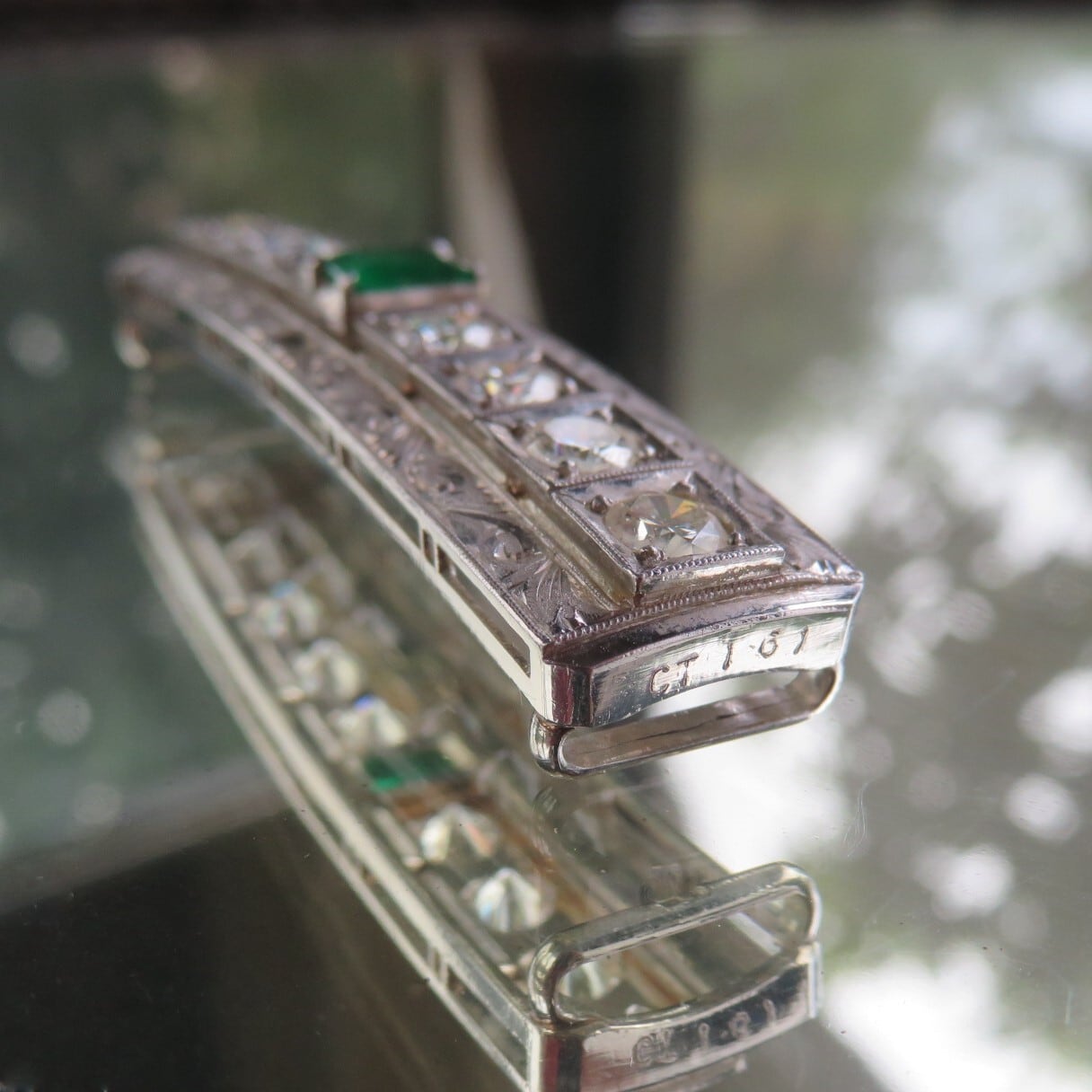 ヴィンテージ　和彫りP.ｍにプラチナとダイヤモンドにの華麗な帯留め