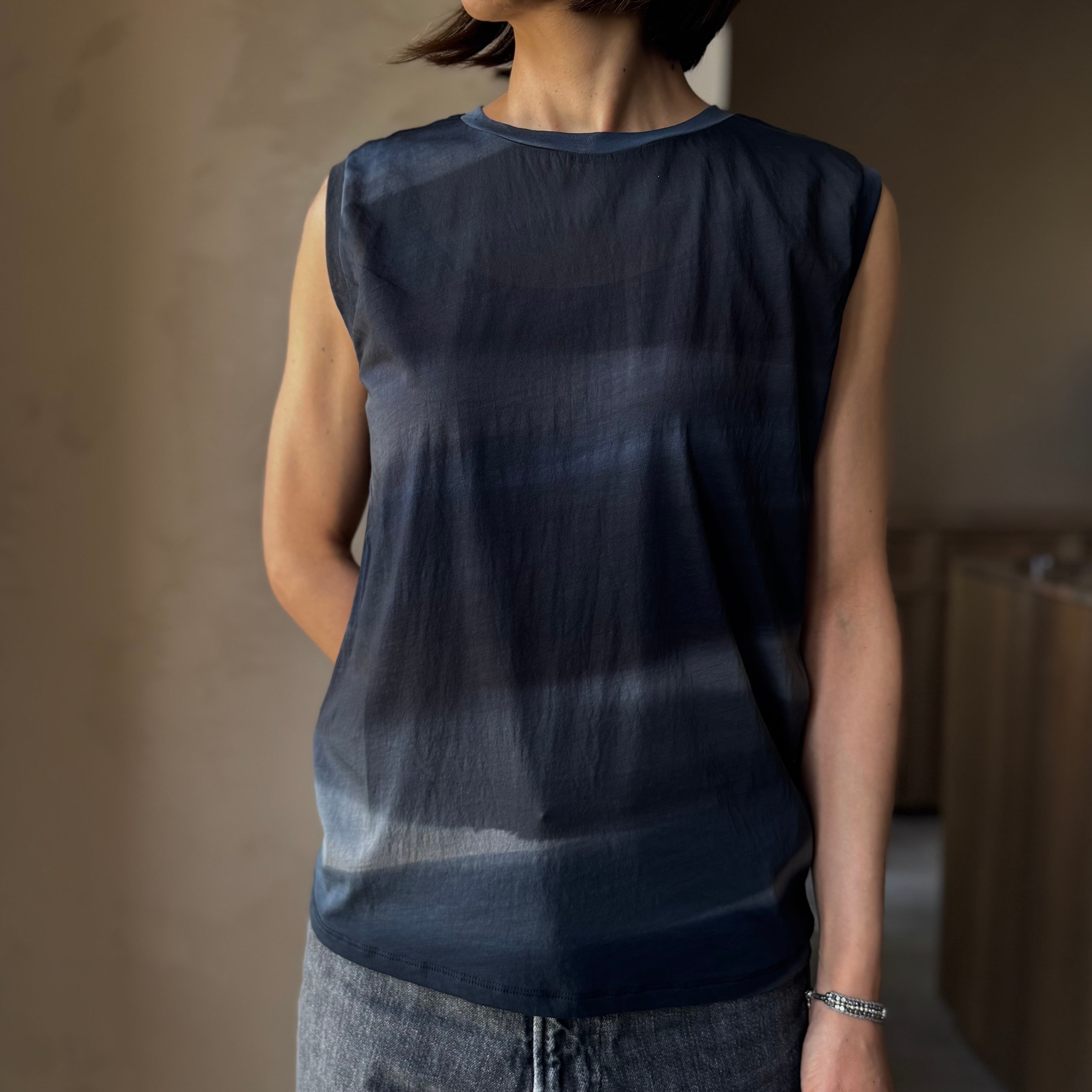 POSTELEGANT |Hand Paint Light Cotton No-Sleeve Tee