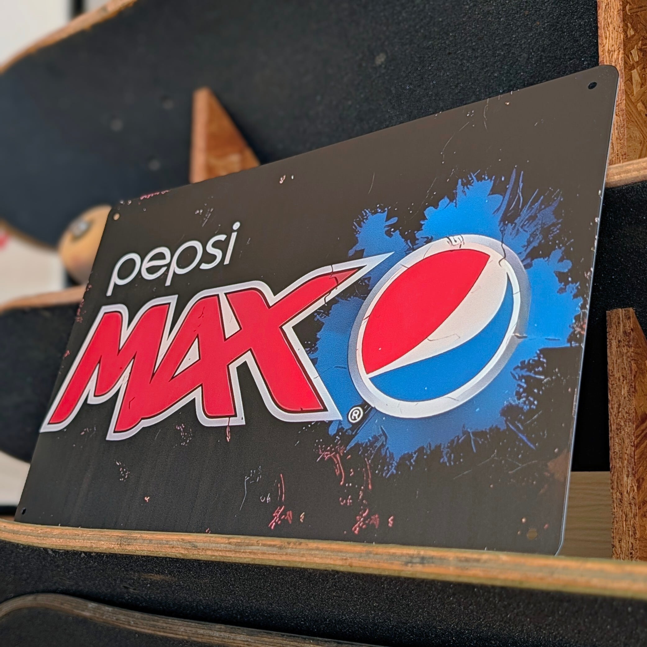 送料無料！ちょうどいいブリキ看板【 PEPSI MAX( ペプシ マックス ) 】Pepsi-Cola ペプシコーラ / METAL SIGN / メタルサイン / ブリキ看板 / サインボード / ビンテージ加工〚アメリカン雑貨 アメトイ〛