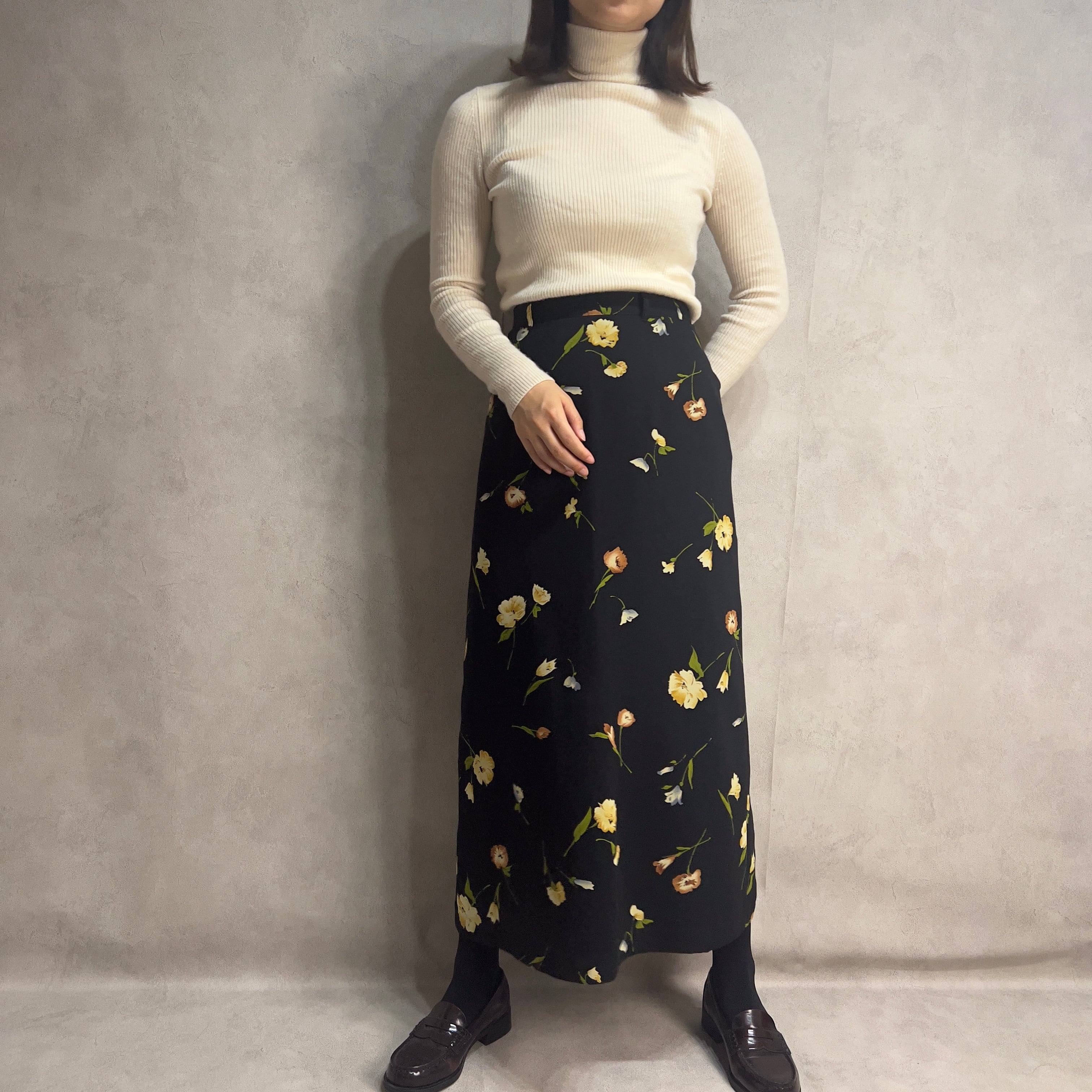 vintage 花柄モチーフスカート 日本製 ブラック ロングスカート 古着 