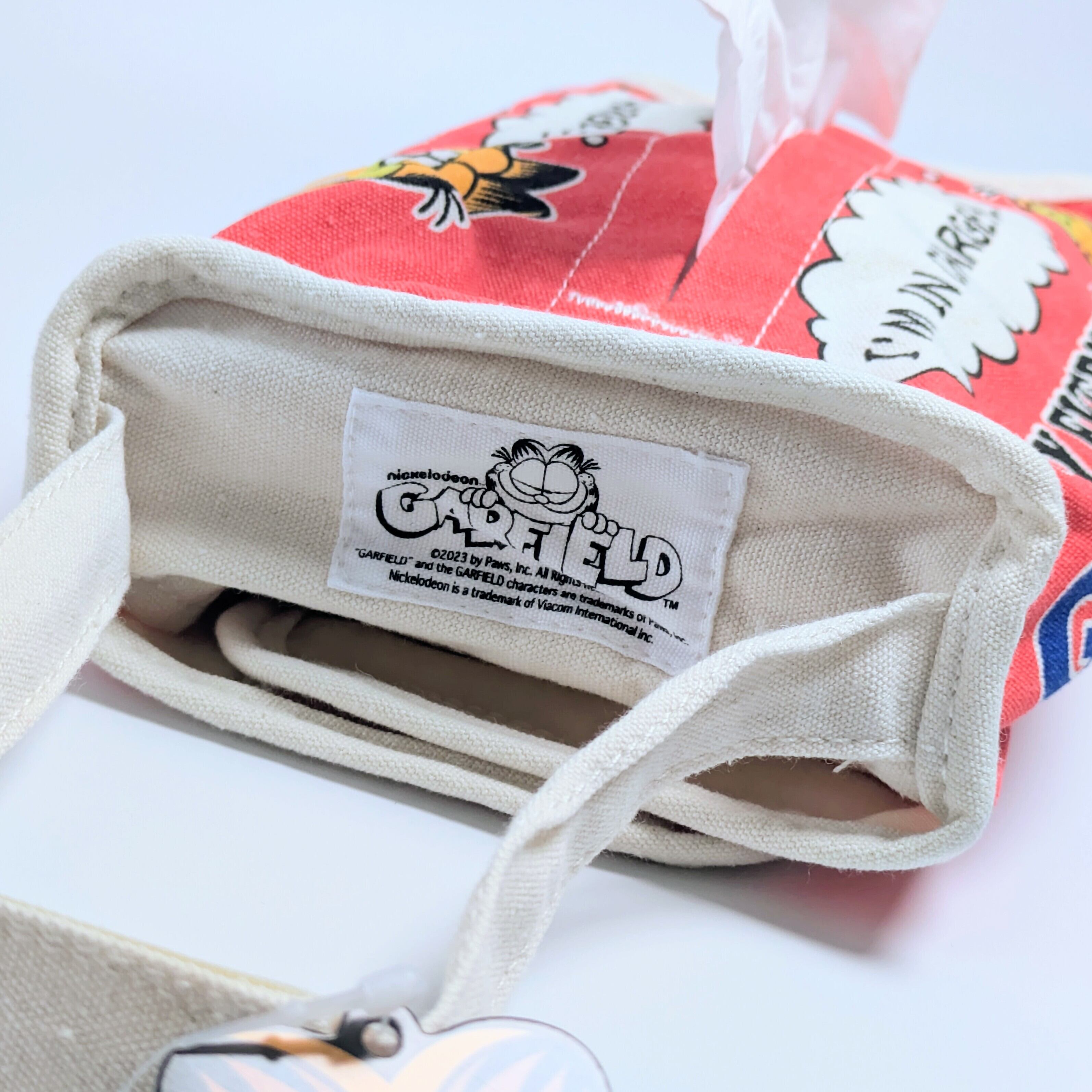 ✨️ティッシュのドレスアップに♡✨️ Tissue Cover / ティッシュカバー 吊り下げ / ティッシュケース【 Garfield ( ガーフィールド ) 】RED