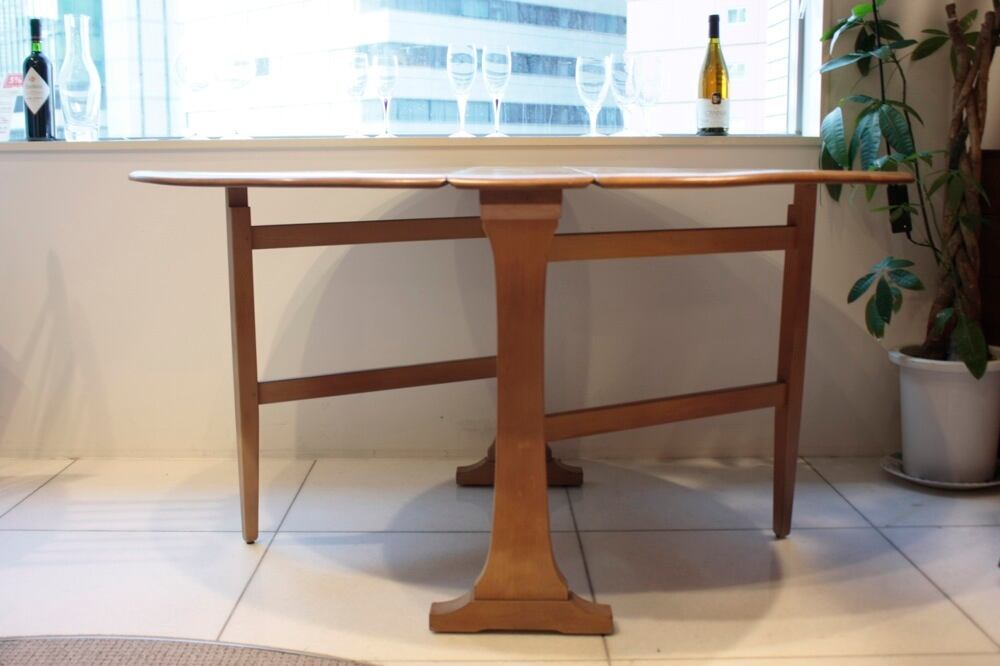 ERCOL Gate Leg Table（アーコール ゲートレッグテーブル） | 北欧