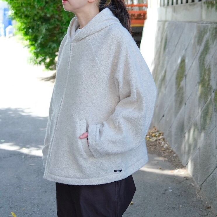 再入荷Bilitis dix-sept ans (ビリティス・ディセッタン) Pile Relax Fit Hooddie Beige 2916-499