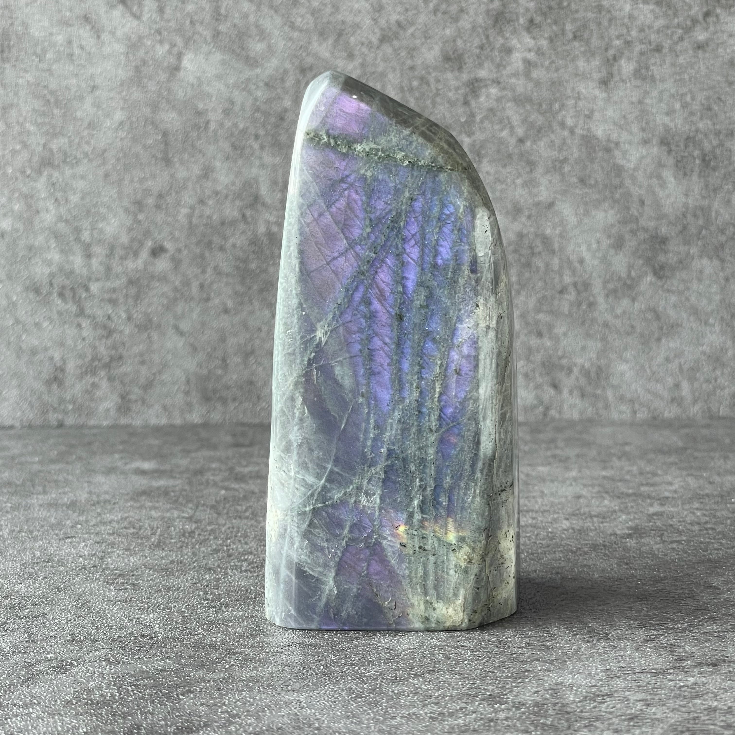 マダガスカル産♦︎Labradorite ラブラドライト|フリーフォーム インテリア|天然石 パワーストーン 鉱物 gem stone