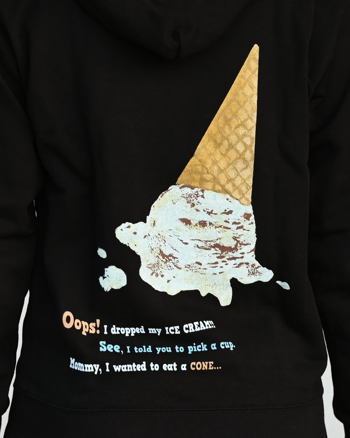 fallen ice cream パーカーブラック   CUP OR CONE