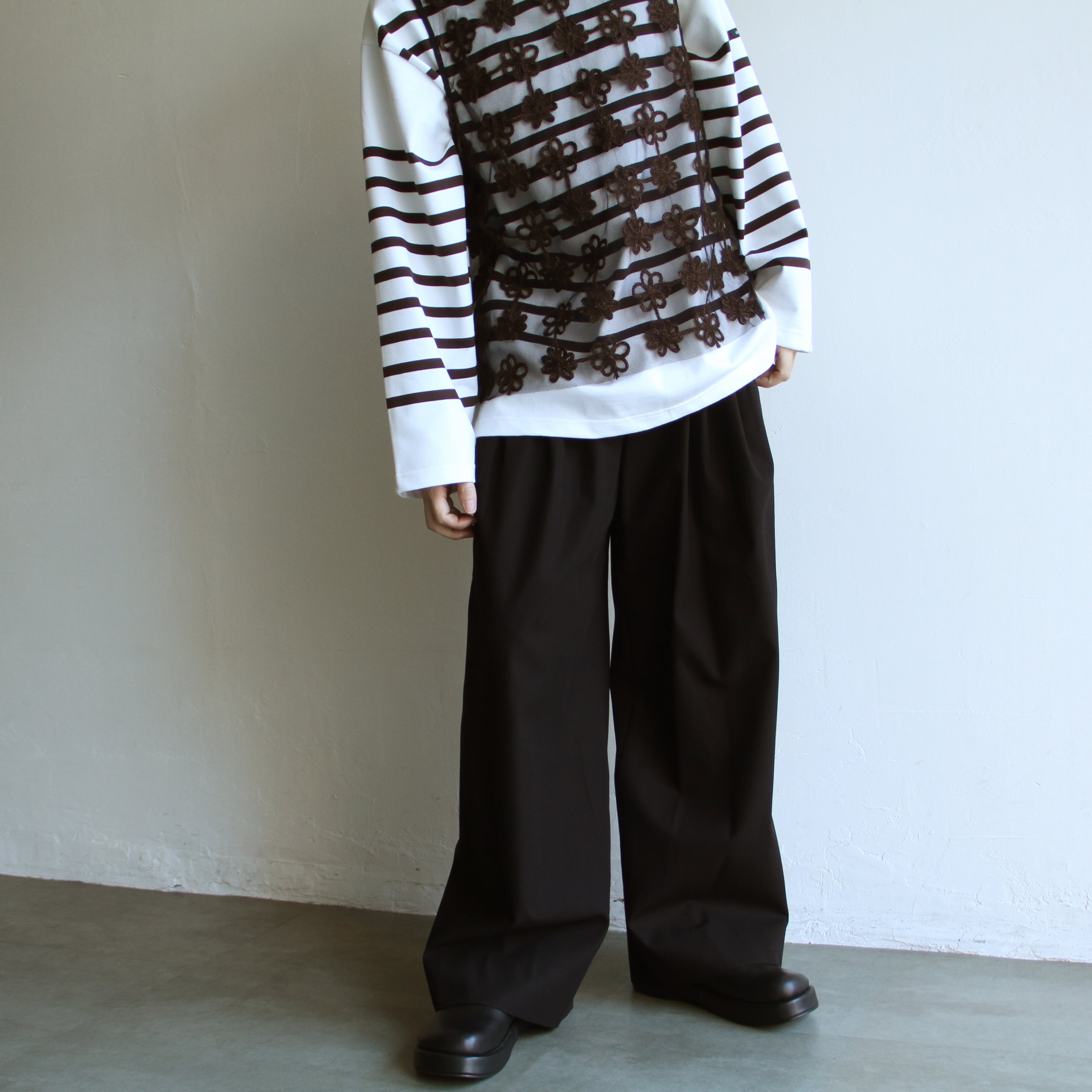 Villd Tuck wide pants