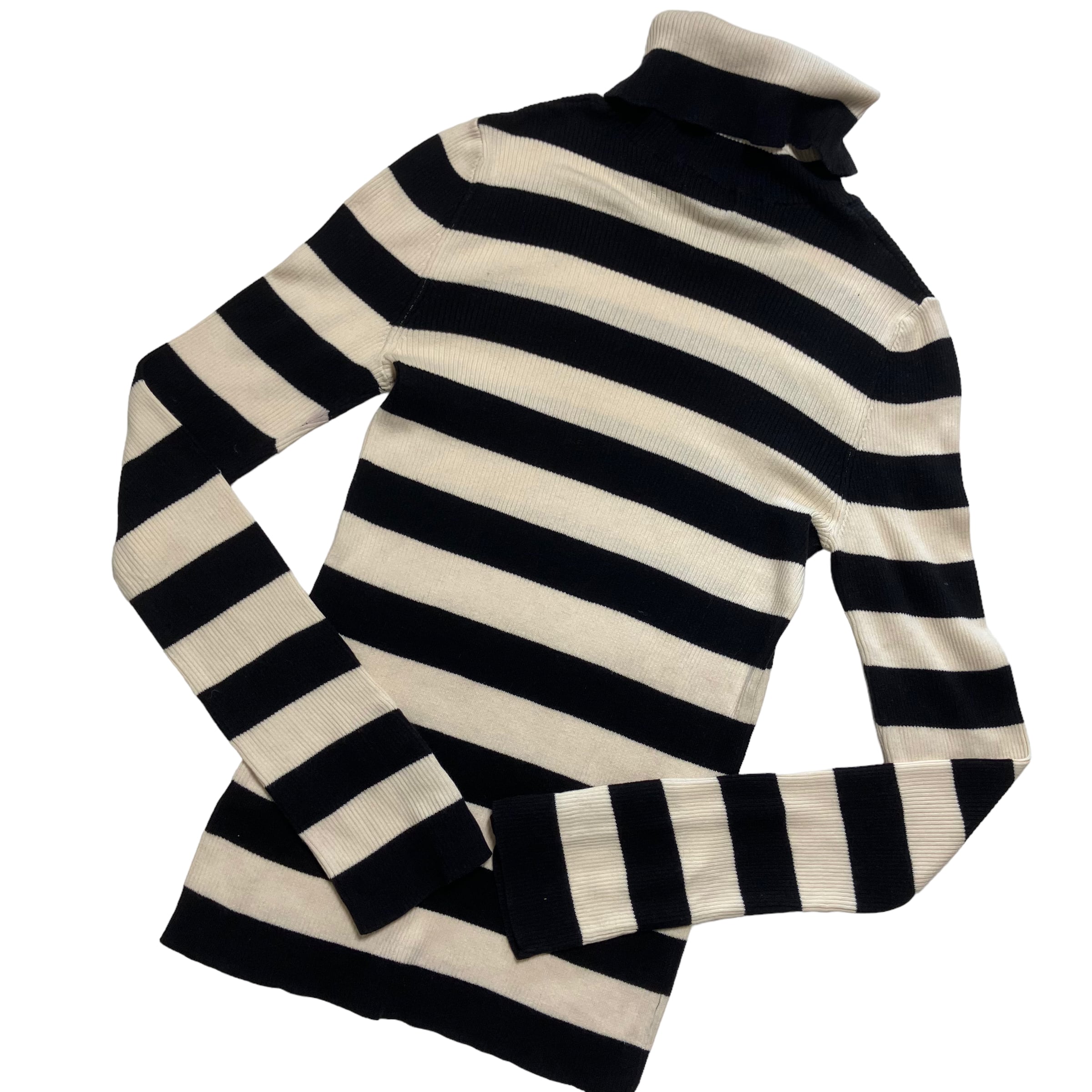 美品　BURBERRY バーバリー ブルーレーベル　タートルニット　リボン　38 BURBERRY ブルーレーベル タートルネックセーター 38 バーバリー