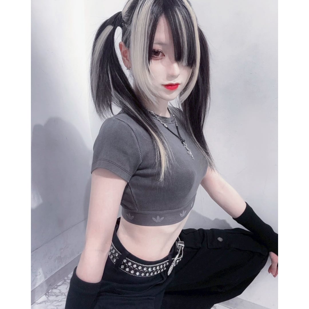 新作】adidas 2025 S/S☆リブトップス | VOLCAN&APHRODITE