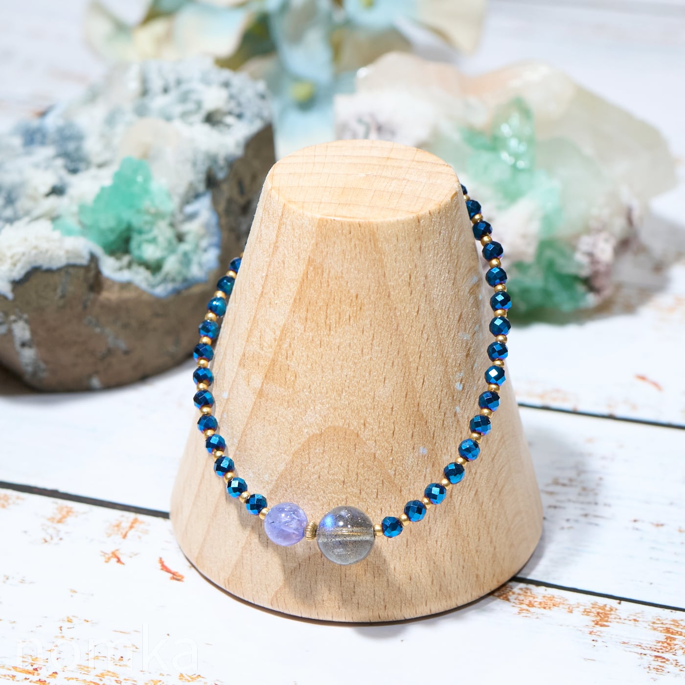 【閃きを現実に変える】クリアラブラドライト×タンザナイトデザインワイヤーブレス(約15cm) naw25-0066