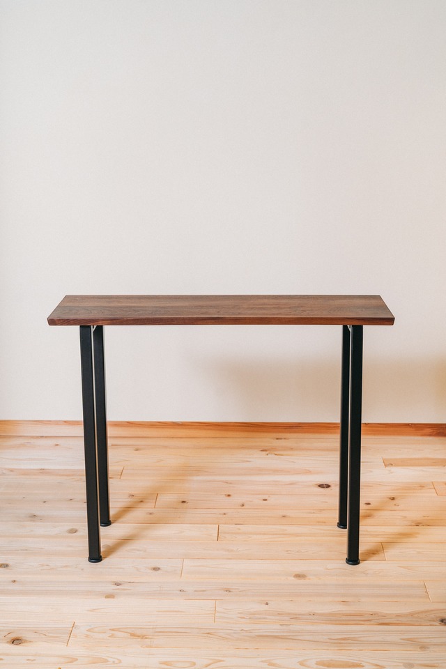 無垢材×スチール脚　スリムテーブル　ウォールナット無垢材｜幅90cm