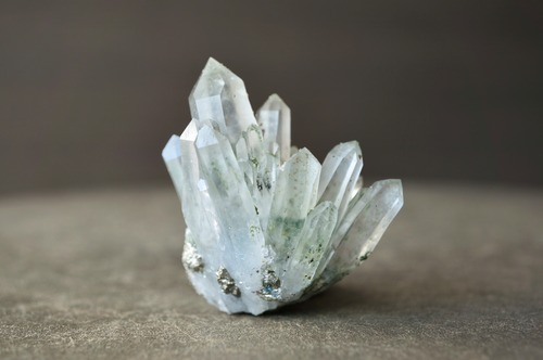 ブルガリア産クォーツ/パイライト/クローライト Quartz/Pyrite/Chlorite 2008