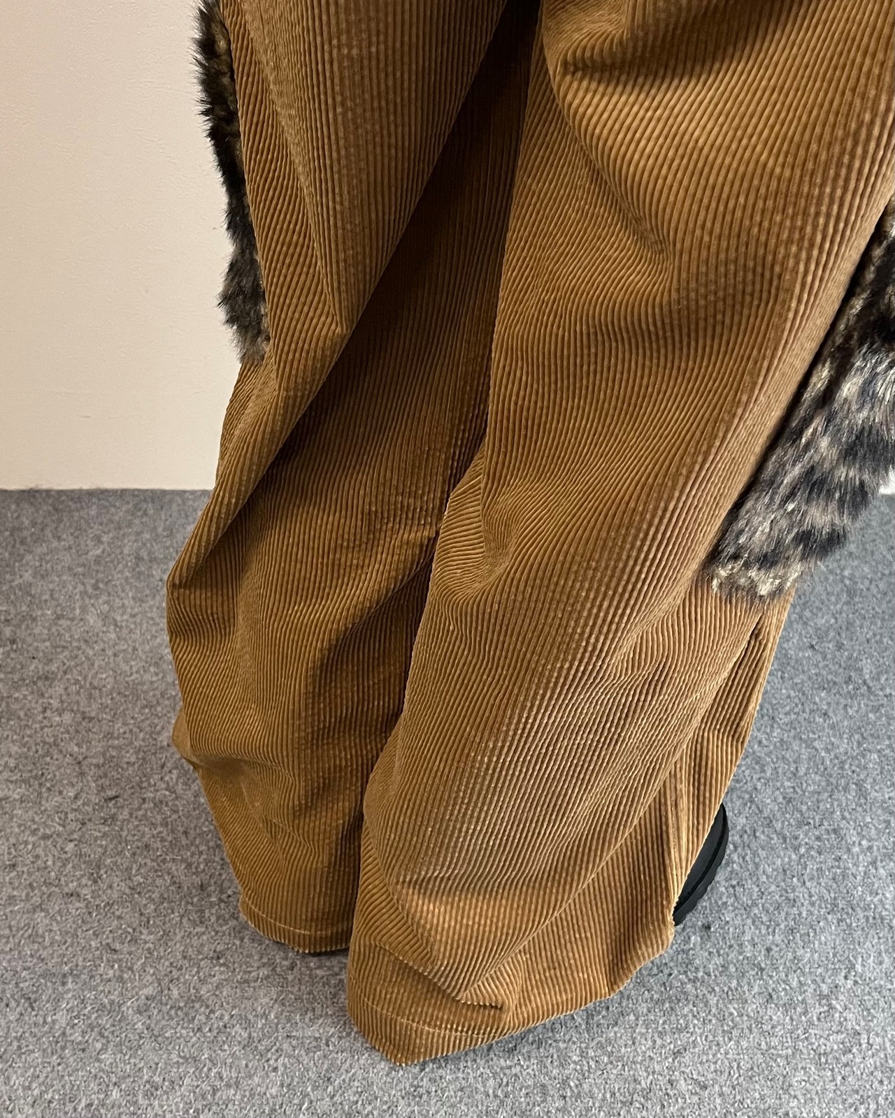 【26/AW Oscar Ouyang】Brown corduroy cargo trousers