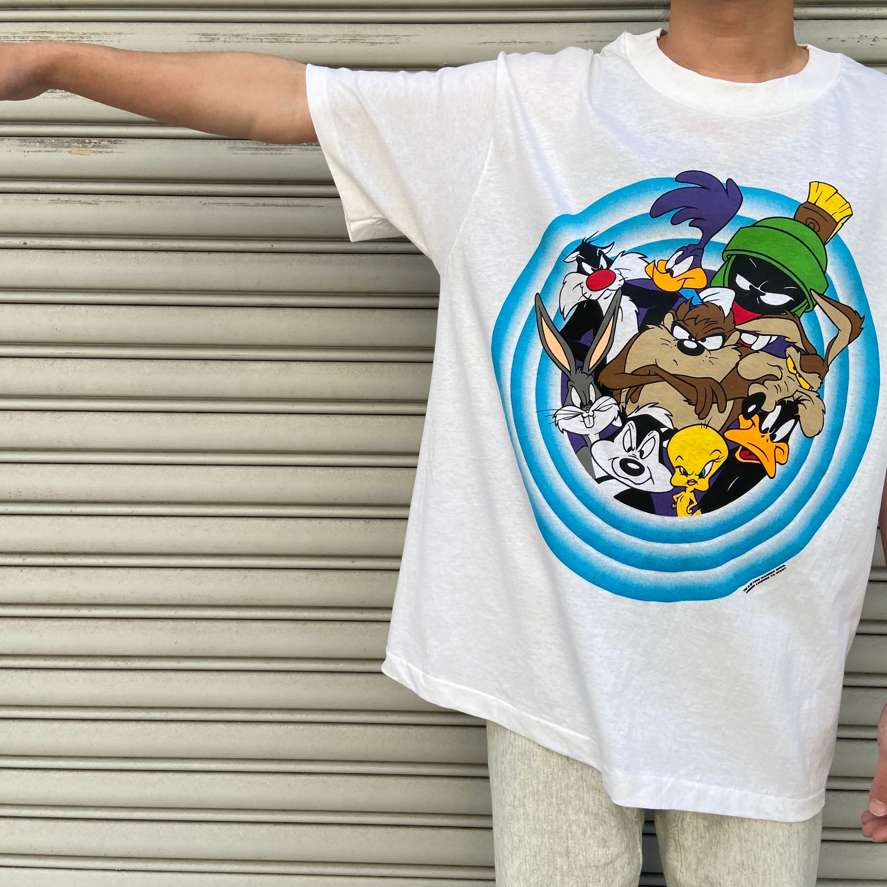90sデッドストック ルーニーテューンズ キャラ集合Tシャツ GIANT XL