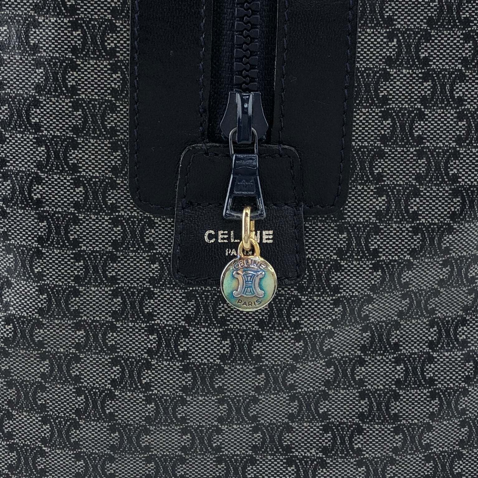 CELINE セリーヌ ブラゾン ブラゾン型押し ボストンバッグ ネイビー