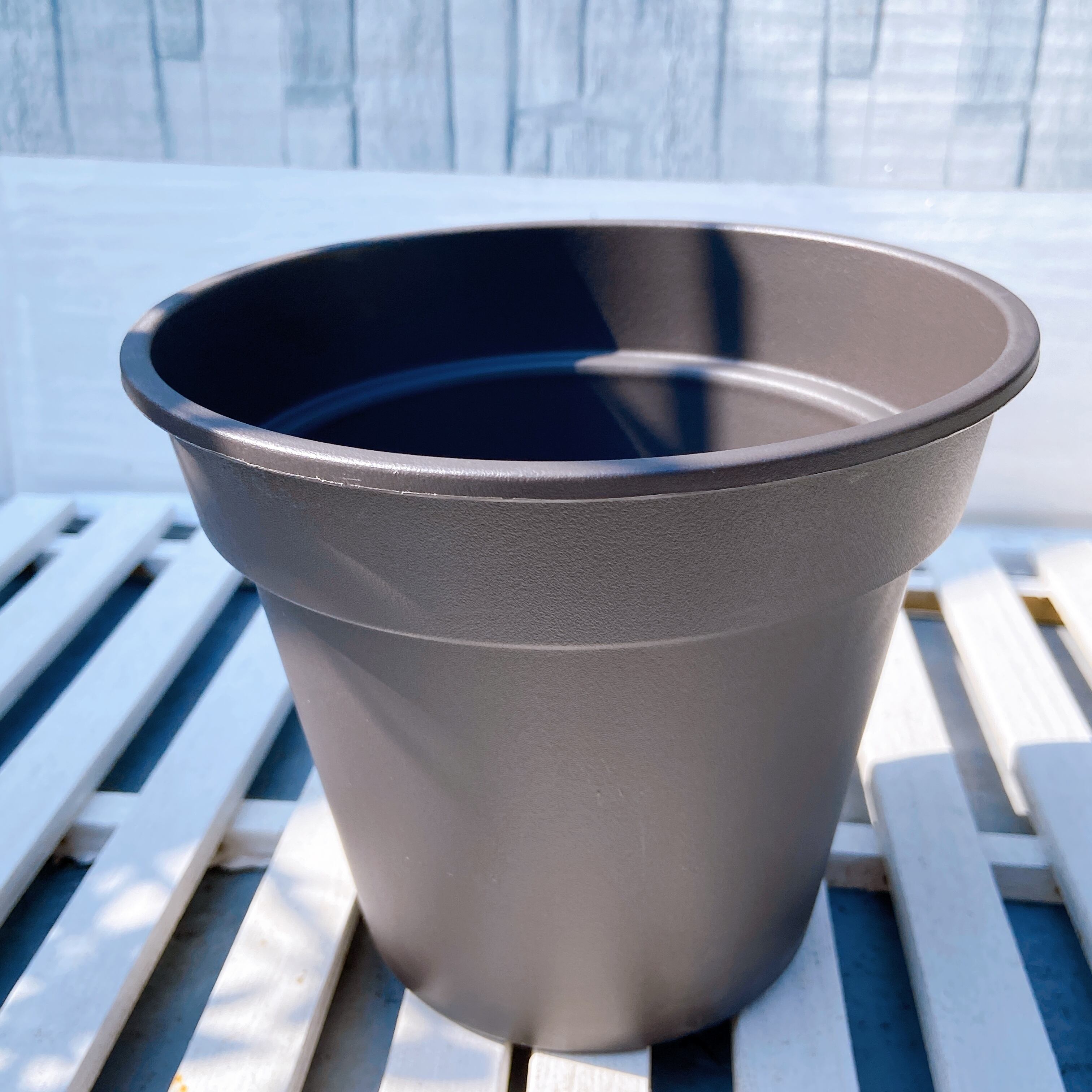 黒色のシンプルな植木鉢 5号サイズ × 3個セット】 植物の緑をより