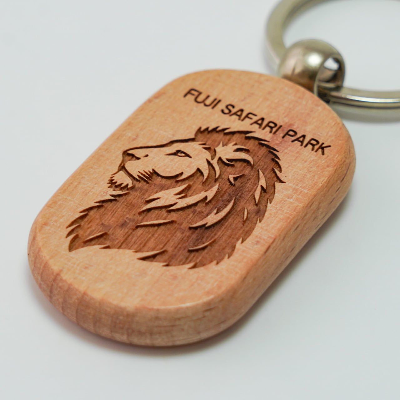 富士サファリパークオリジナル木製キーホルダー 3種(ライオン