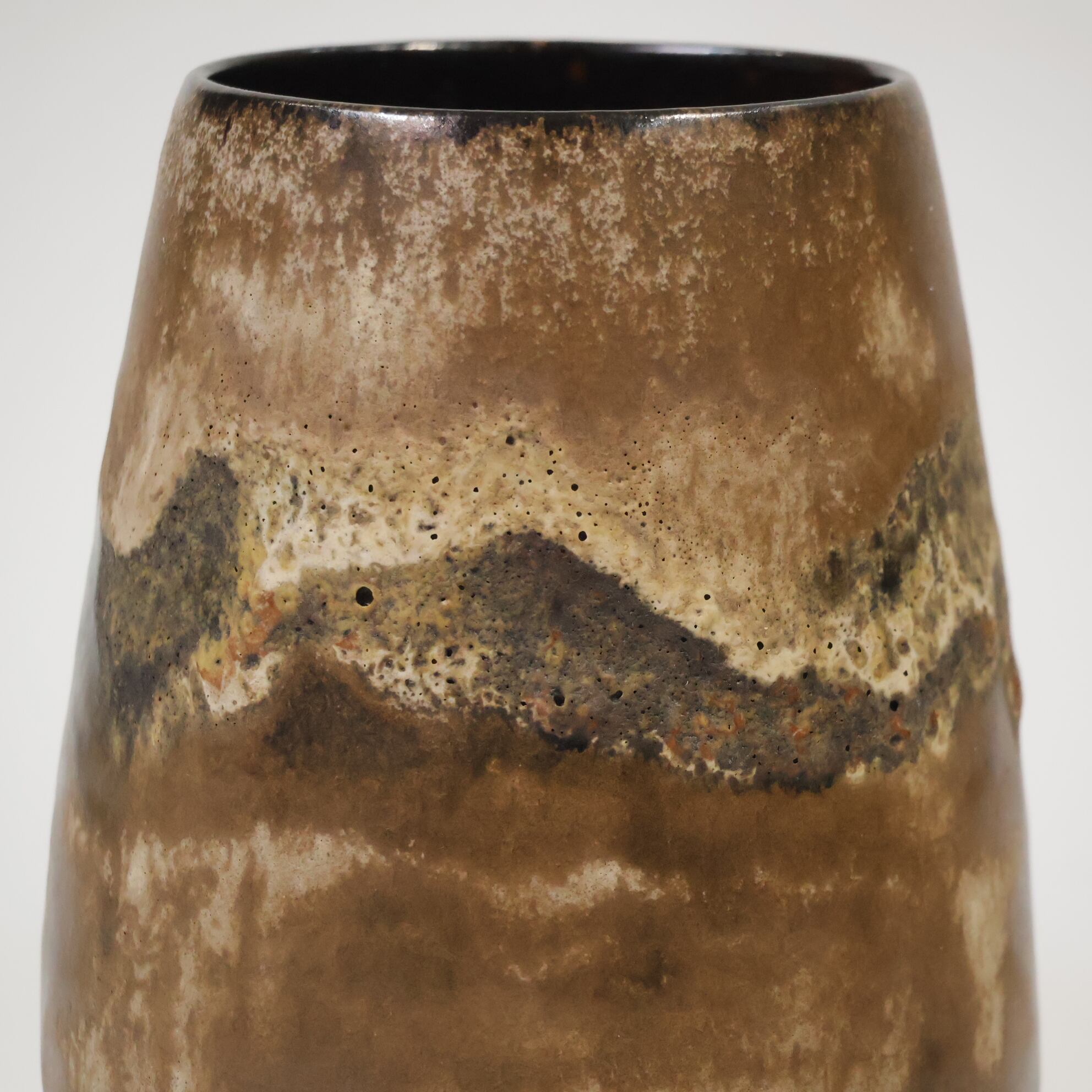 Ruscha-- 18.1cm | Fat Lava & German Art Pottery