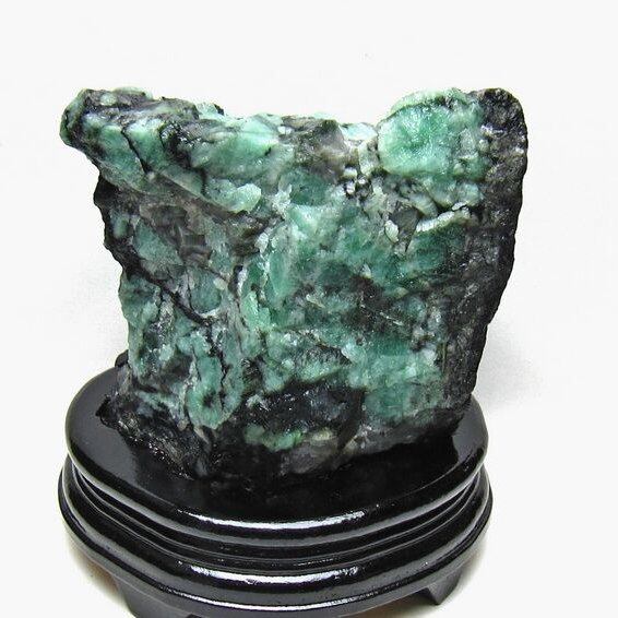 2.4Kg エメラルド 原石 台座付属 一点物 191-579