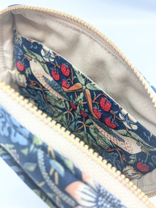 ポケットティッシュケース付き　スクエアポーチ　ウィリアムモリス　いちご泥棒｜とりさん工房ーかわいいハンドメイドポーチ