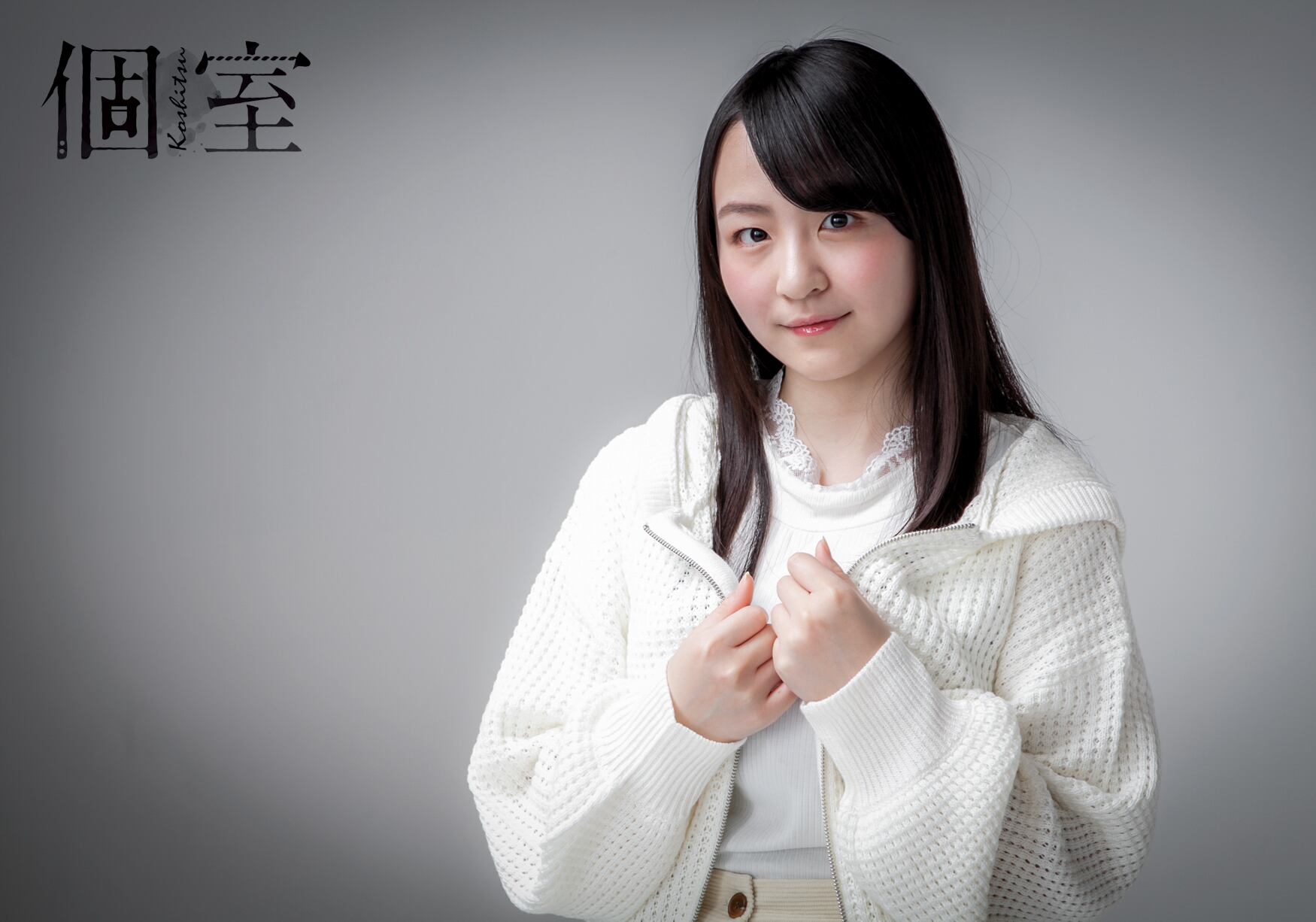 ブロマイド 持田千妃来 舞台 個室 A Small Theater Of Odd 1 Odd Store