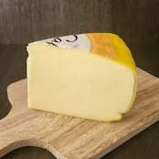 ケーヒルズ アイリッシュ ウイスキー グラスフェッド チェダー チーズアイルランド ジェムソン200g Cahills Ireland Original Irish Whiskey Grassfed Cheddar Cheese 200g
