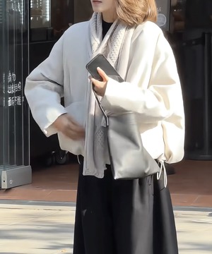 ホワイト◆ノーカラーダウンジャケット【a-50162】