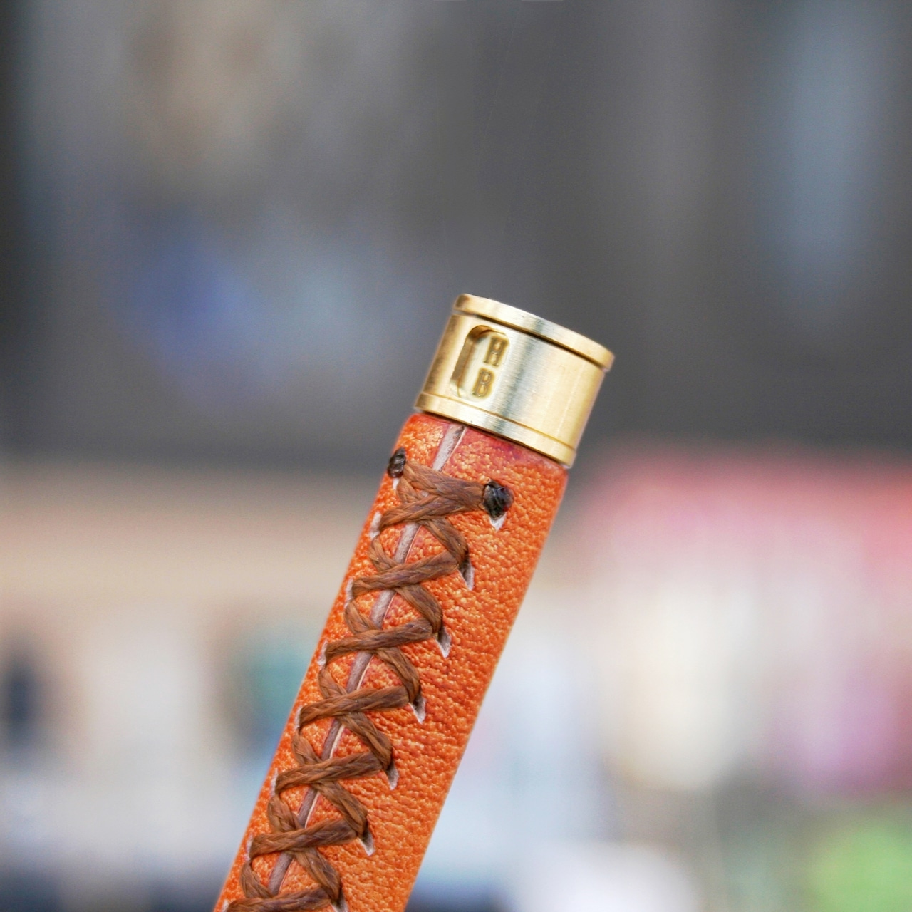 業界初! 硬度表示窓付き革軸芯ケース 【ヌメ革 オレンジ】