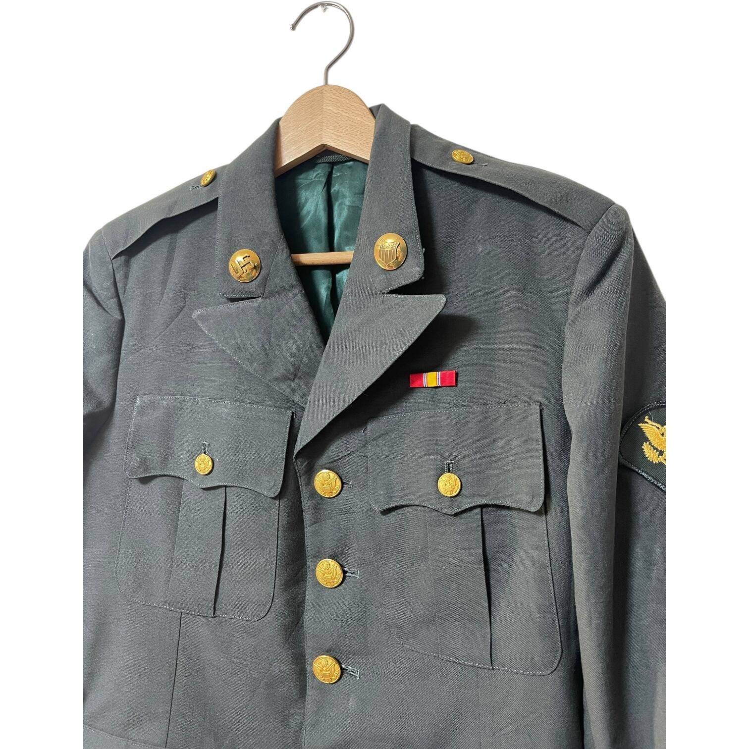 USARMY 制服 70年度 36Rアメリカ陸軍 グリーンユニフォームL AG344