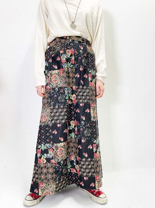 70's Vintage Floral Pattern Long Flare Skirt