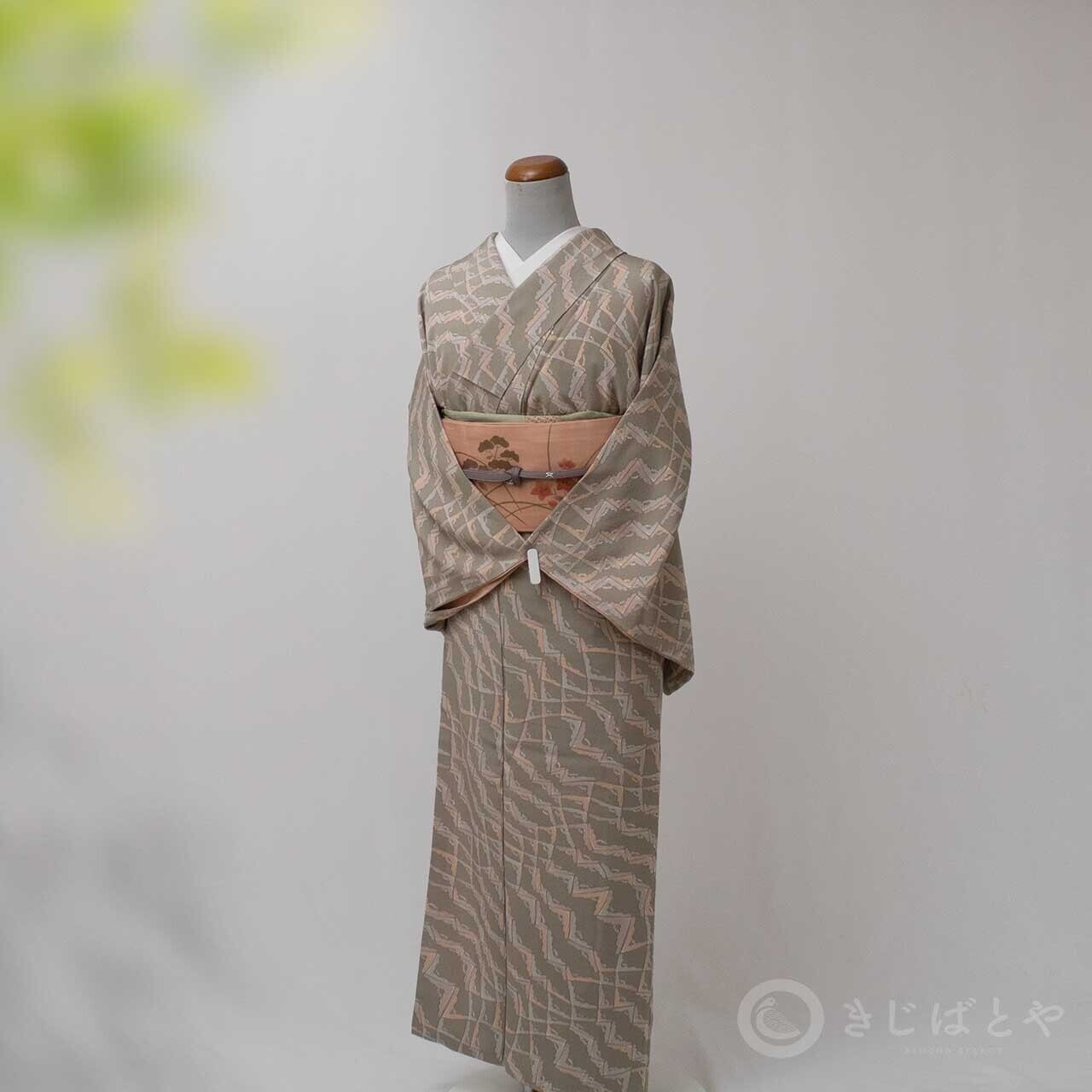 正絹ちりめん 江戸鼠の総柄小紋 袷 | きじばとや