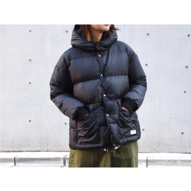 ARMEN(アーメン) Nylon/Cotton Reversible Down Snap Front Hooded 