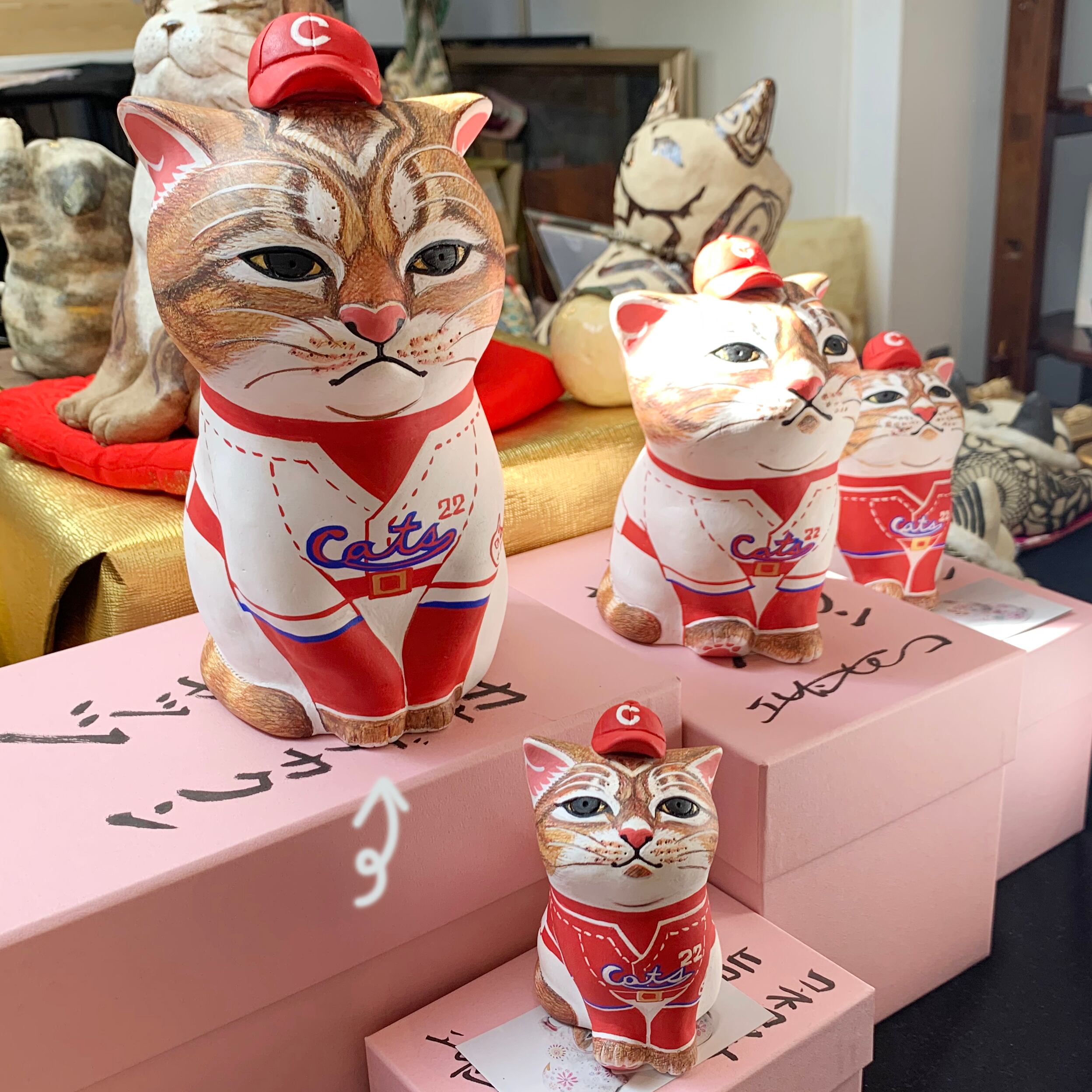 カオデカクンヒロシマキャッツ L｜エサシトモコ | manekinekoya