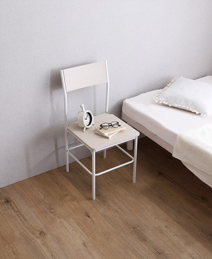 さわやかな背もたれ付きチェア2脚セット