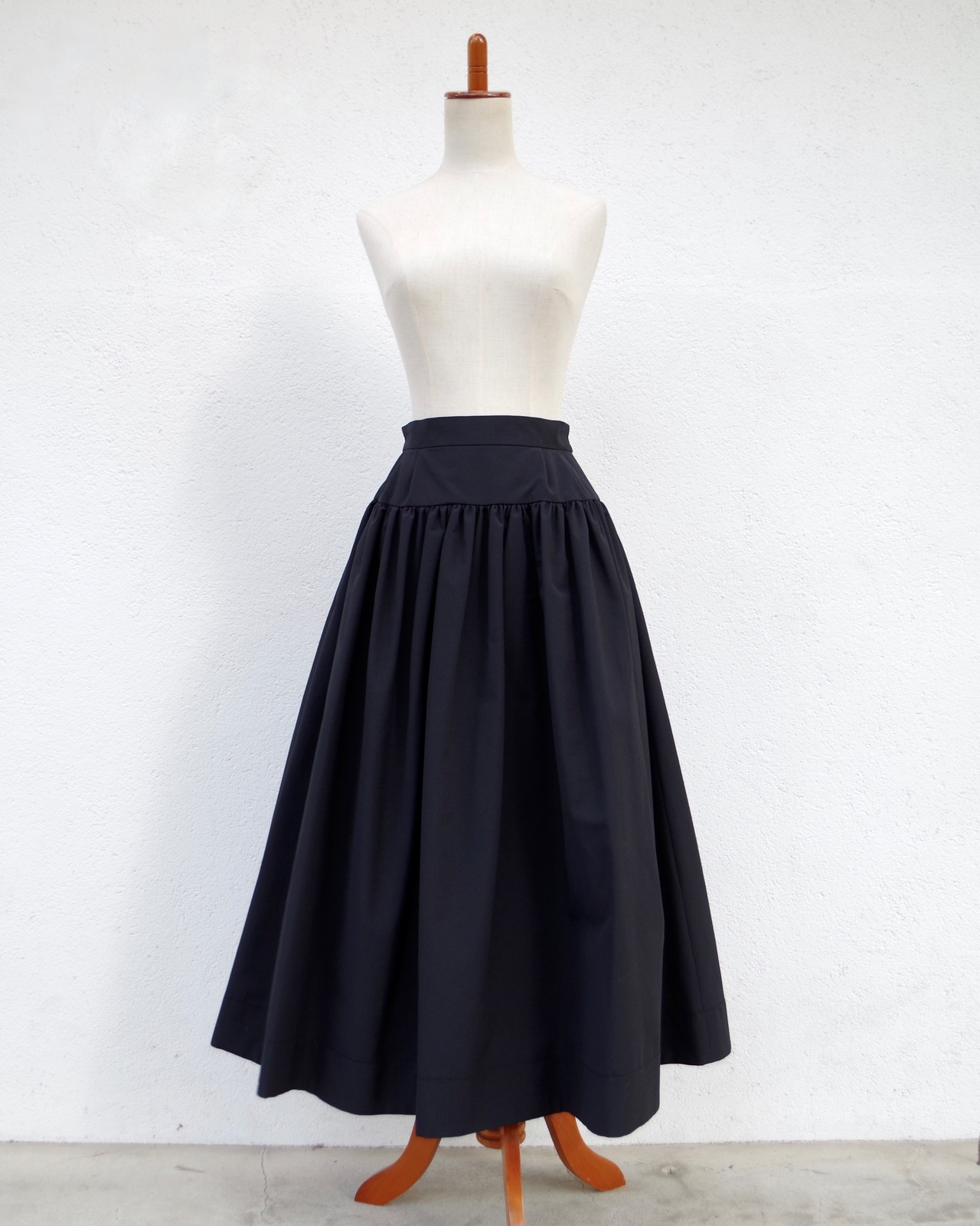Pale Jute Black skirt Ⅱ