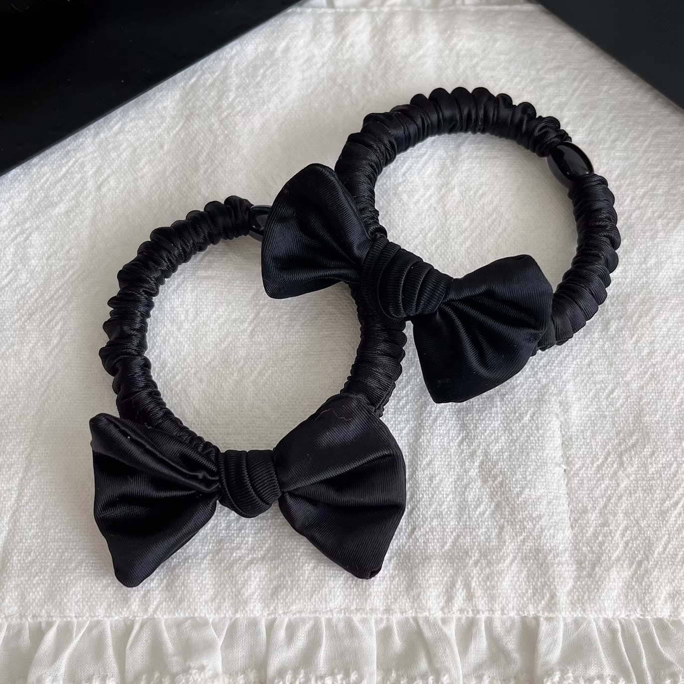 HEYEP Faux Leather Flower Hair Tie | PAY ID