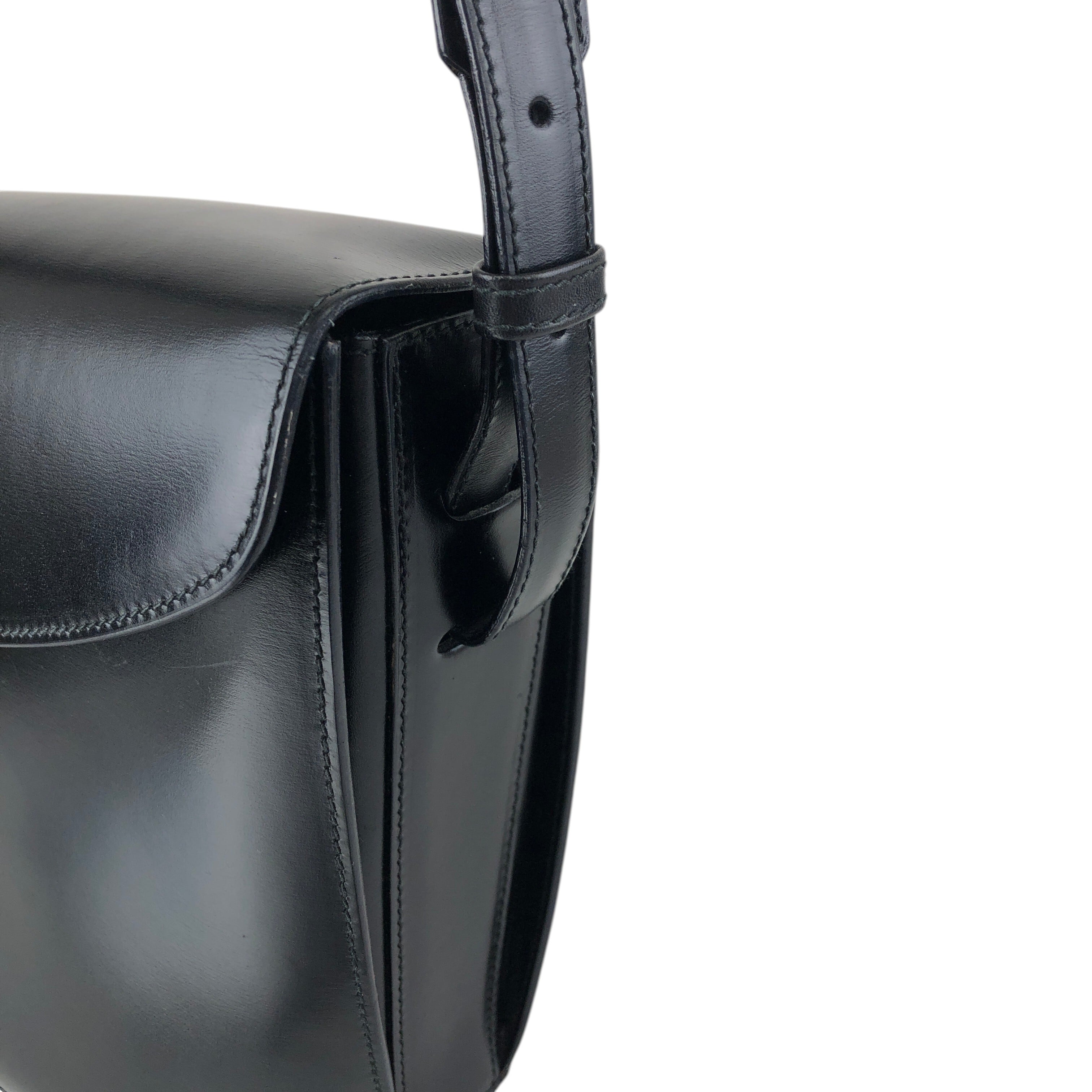 CELINE セリーヌ ショルダーバッグ ブラック ロゴ サークル レザー