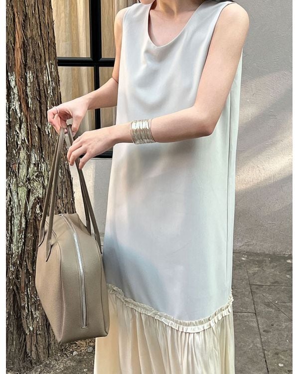 Bicolor Vneck Dress | Leonie