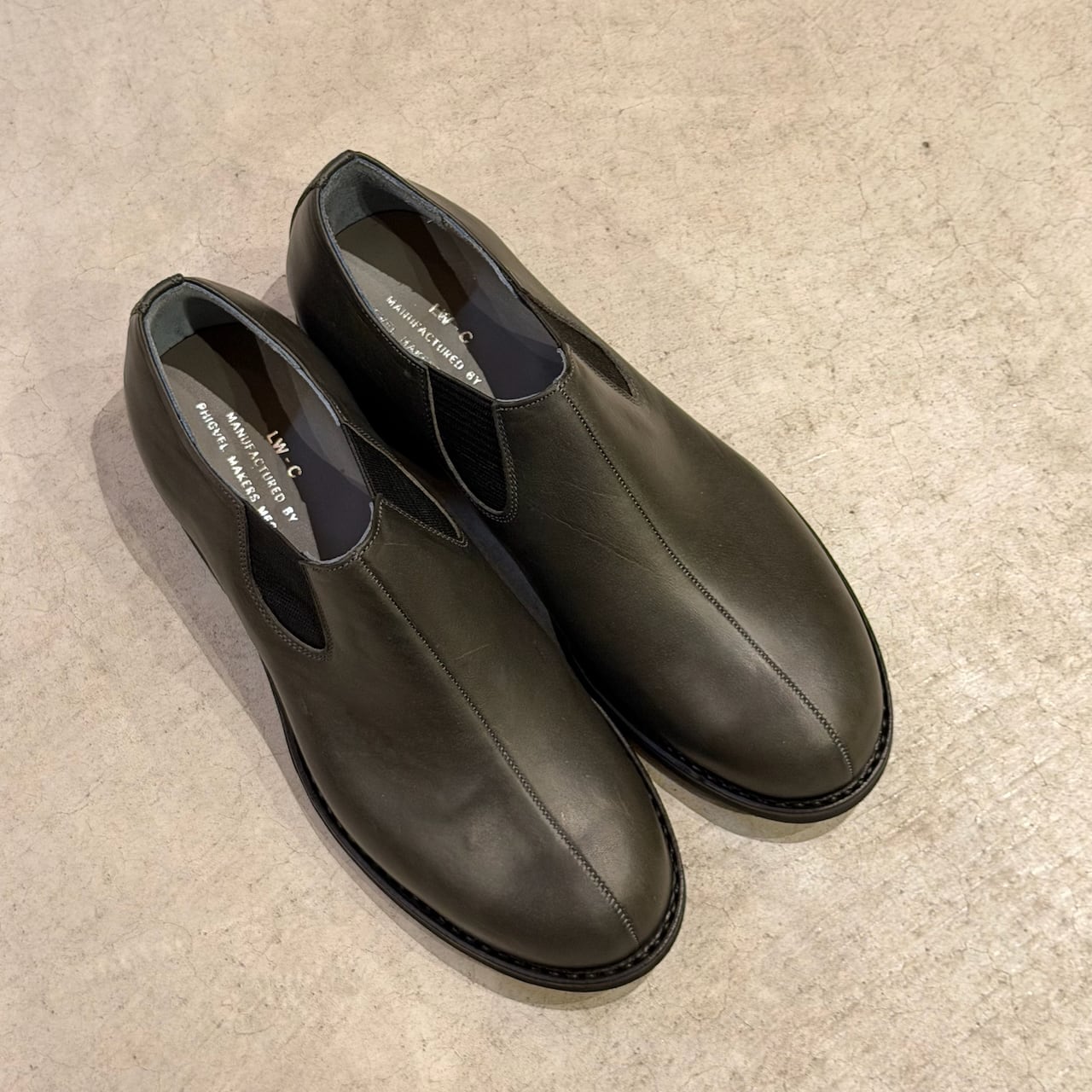 LADY WHITE × PHIGVEL SPLIT SEAM SHOE | HUMAN and THINGS
