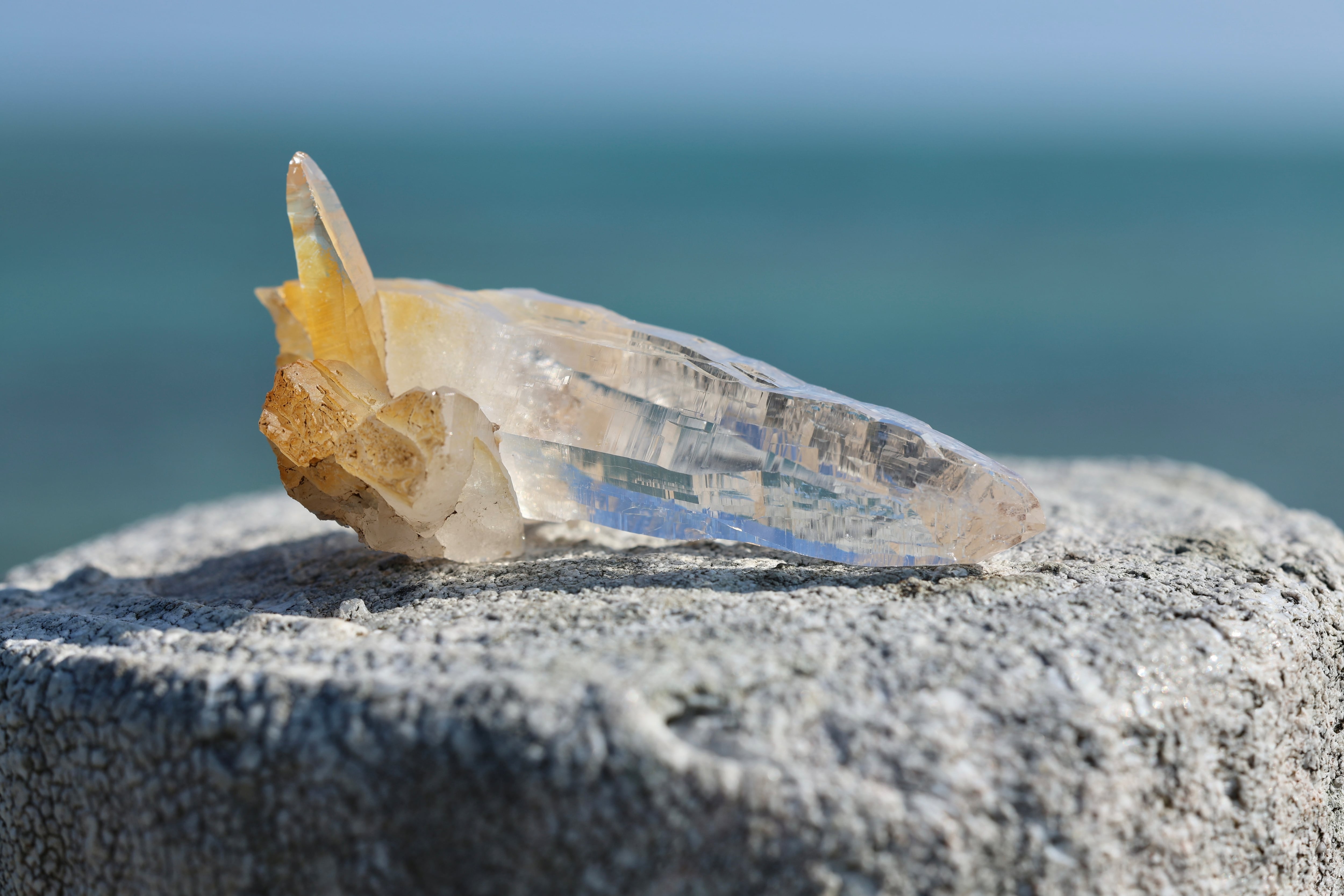 ヒマラヤ水晶 ガネーシュヒマール産 | 石垣島の夜光貝アクセサリーと