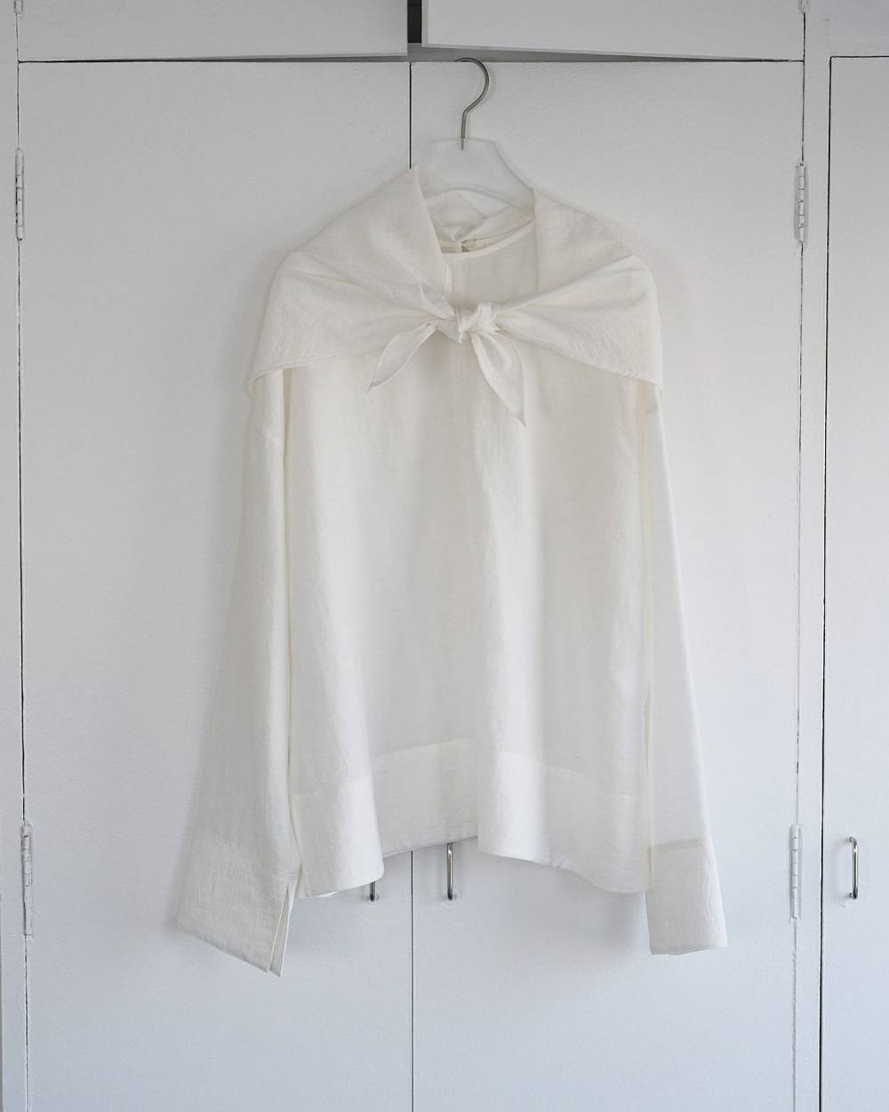 anuke(アンヌーク) Scarf Layered Blouse | サウスオレンジ｜メンズ