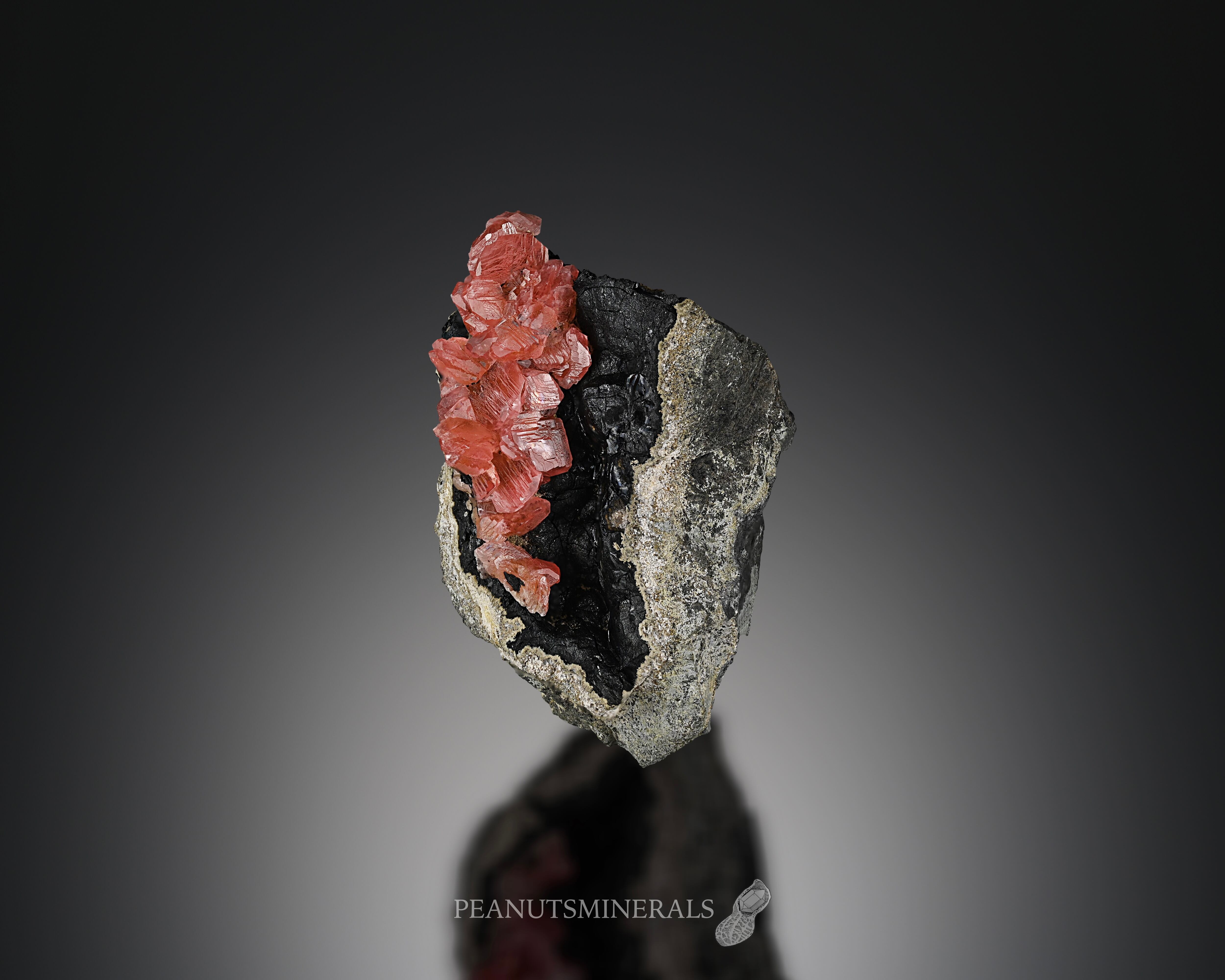 ロードクロサイト【Rhodochrosite】ペルー産