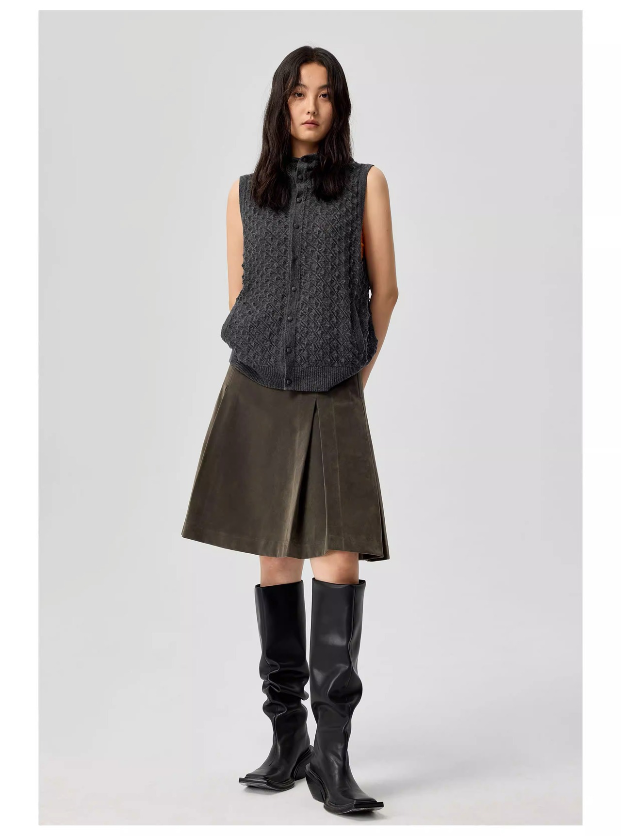 Simple Project Pineapple Hooded Vest