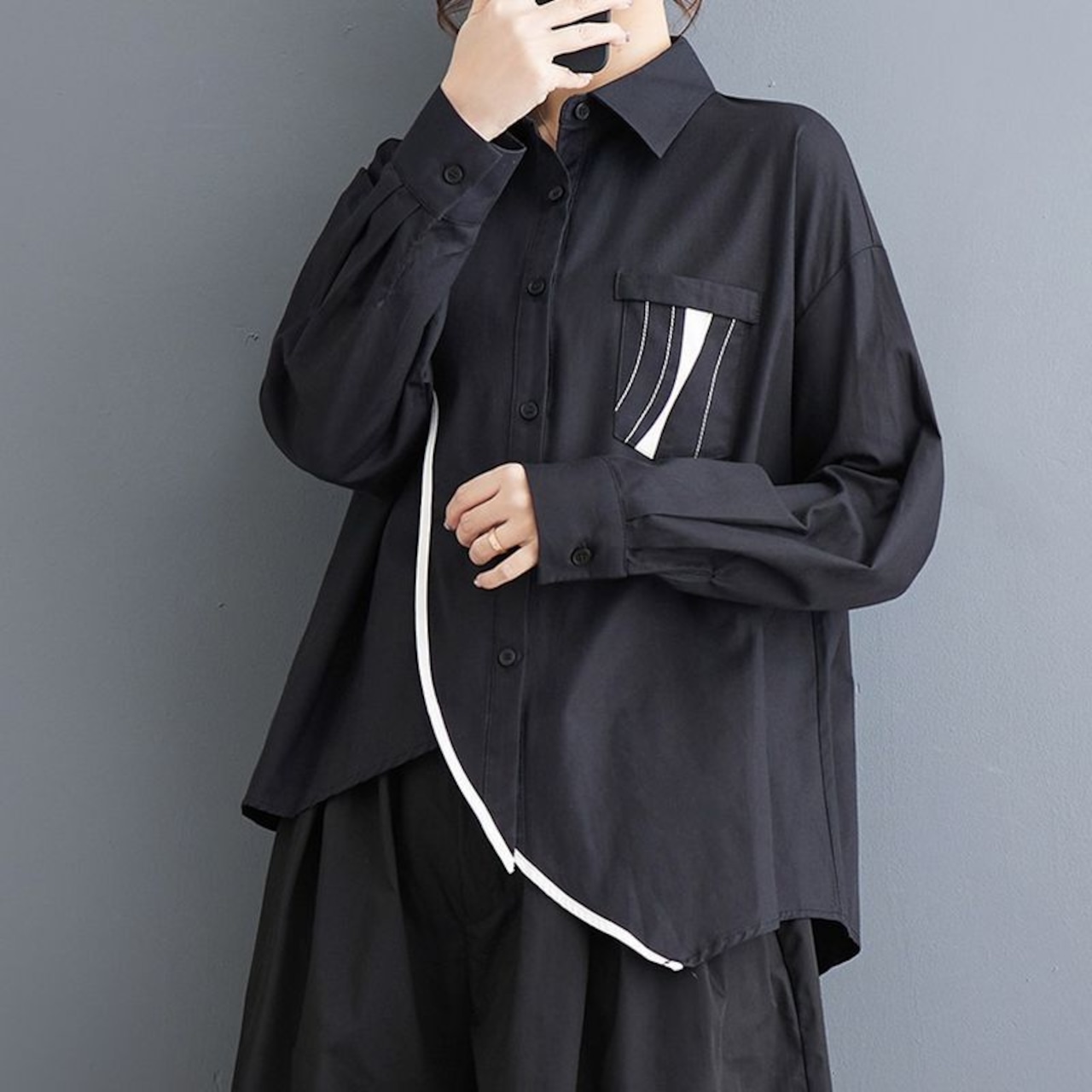 バイカラー アシメトリーヘム シャツ 00089