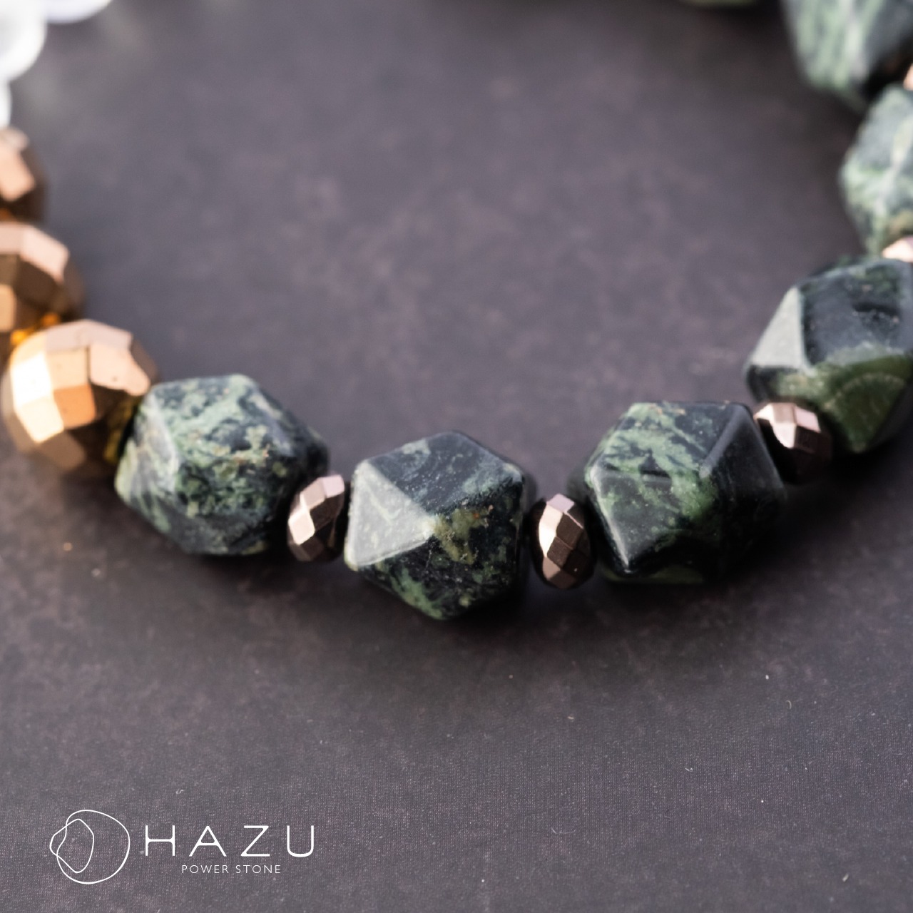 自然感じる生命力と再生力［カンババジャスパー／ヘマタイト／水晶］