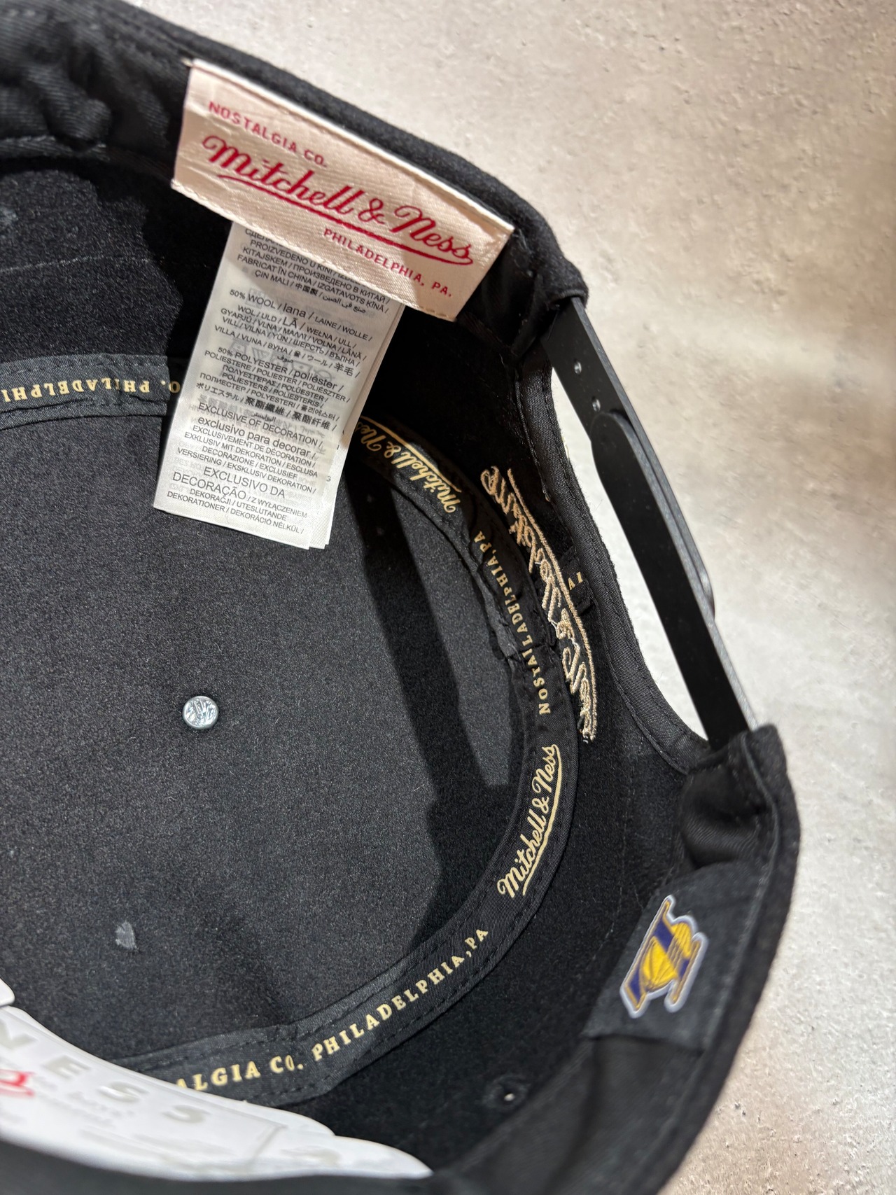 Mitchell＆Ness/ミッチェルアンドネス NBA ロサンゼルス・レイカーズ Retro Roots  ピルボックス キャップ ブラック