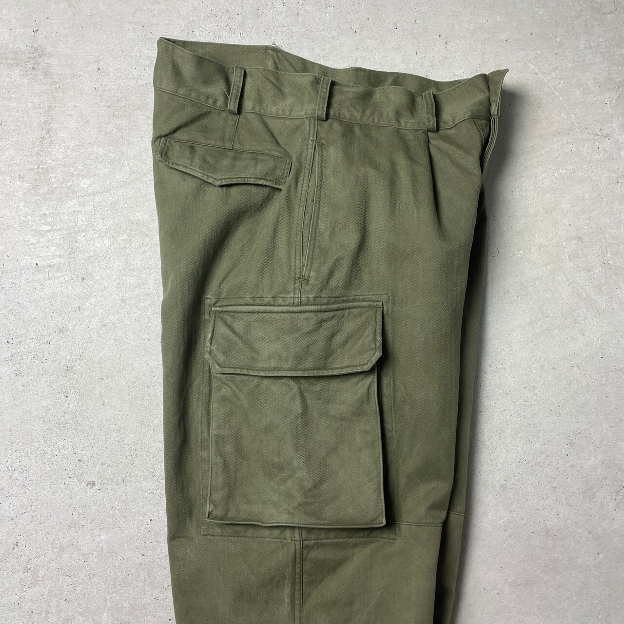 61年製 60年代 ドイツ軍 HBT カーゴパンツ メンズW32相当 古着 60s 