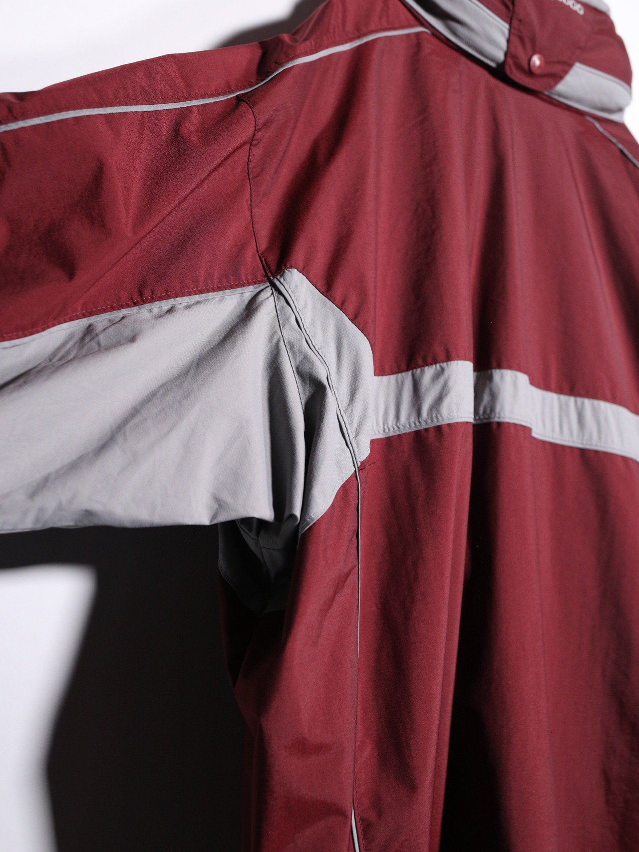 "Colombia" good bi-color over silhouette mountain jacket - 17